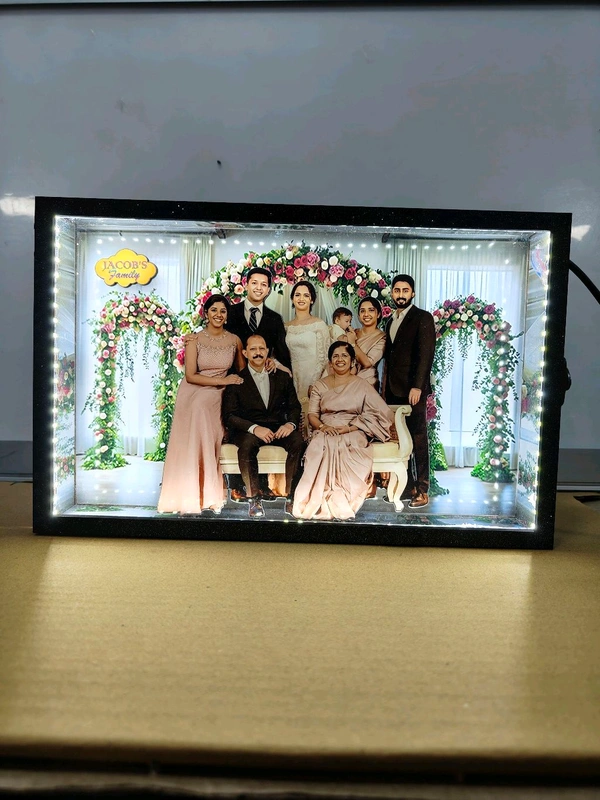 Family in Formal Suite - Cutout Miniature LED BOX MAZ08 - A4 size