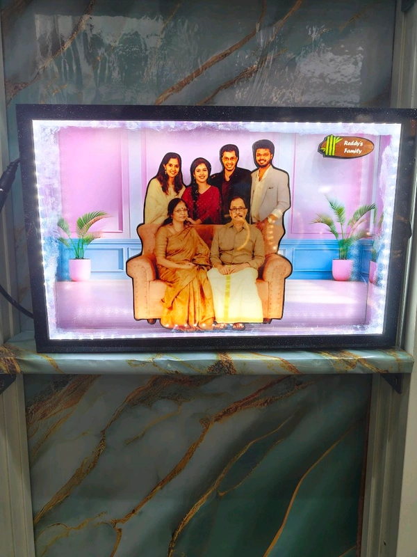 Family - Cutout Miniature LED BOX MAZ03 - A4 size