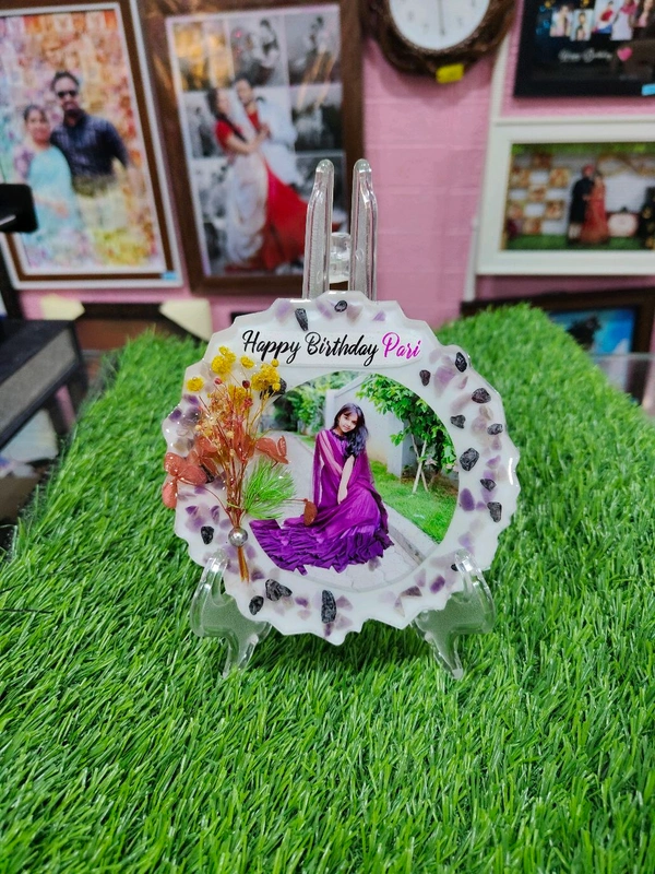 5" Inch Round Agate Mini Resin Frame - For Birthday