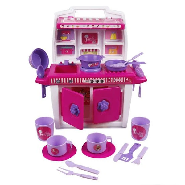 Barbie kitchen