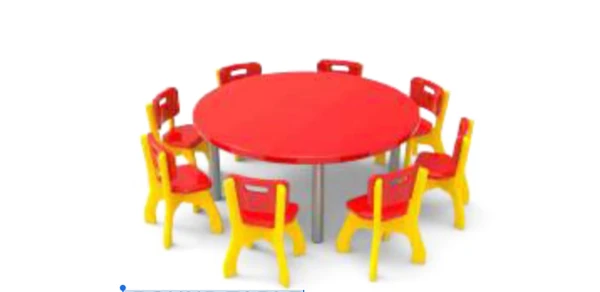 ROUND TABLE