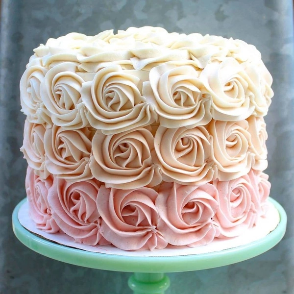 Red velvet Cake - Multiple color, Medium