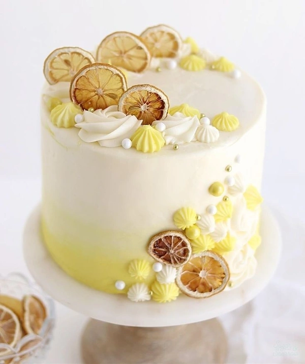 Lemon And Walnut Cake - Yellow, Large