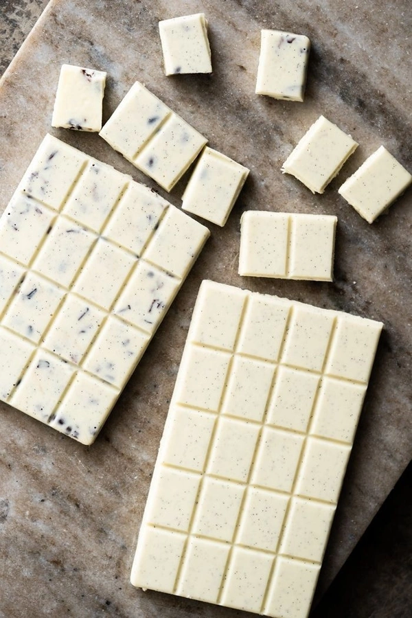 White Chocolate - White, Medium