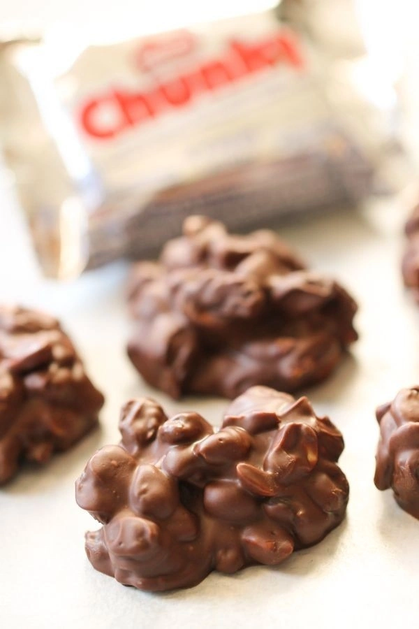 Home Made mixed Nuts Chocolate - Brown, Medium