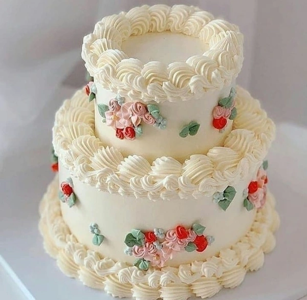 Vanilla Tier Cake - White, 2kg