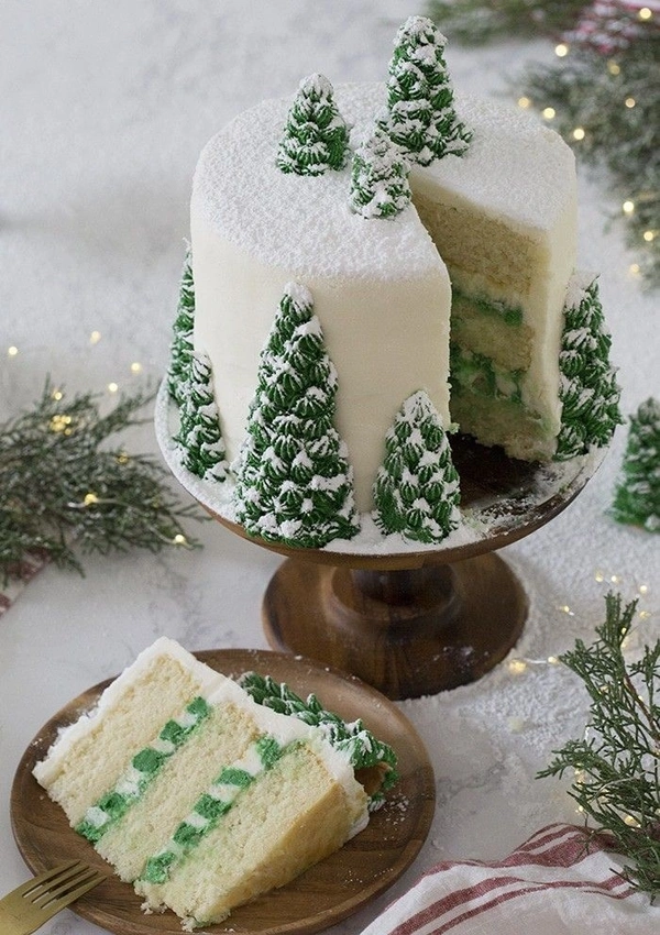 Christmas Coconut Cake - 1 kg
