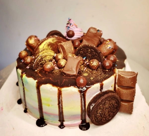 Chocolate Overloaded Cake - Multi, Large