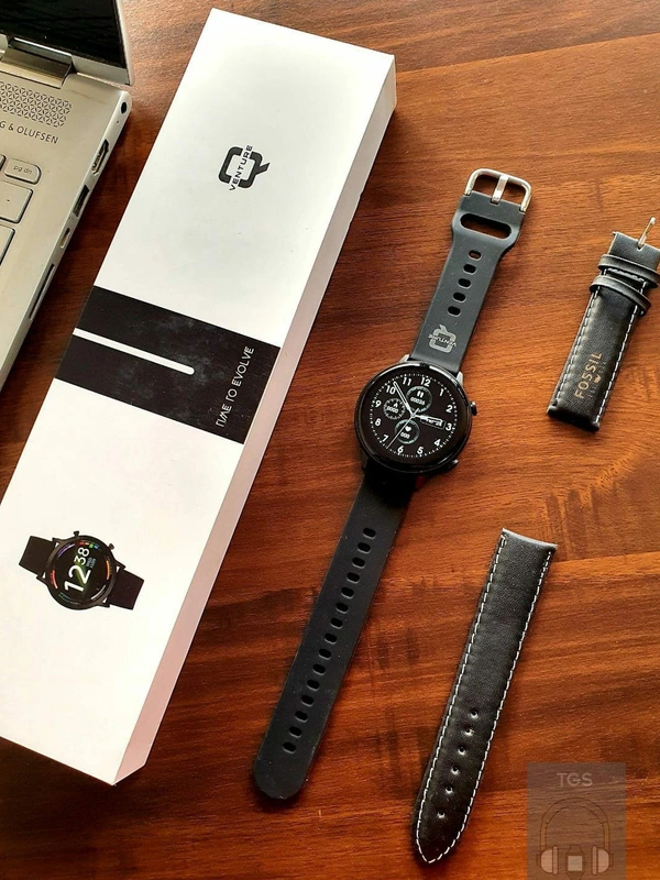 Fossil Classical Collection Smart Watch - Black