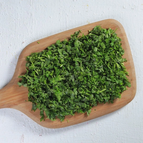 Chopped Coriander, - Chirlela Kothimbir- Kati Hui Dhaniya - (150g-200g)