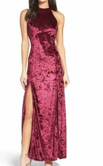 Women Maroon Velvet Ruched Bodycon Dress