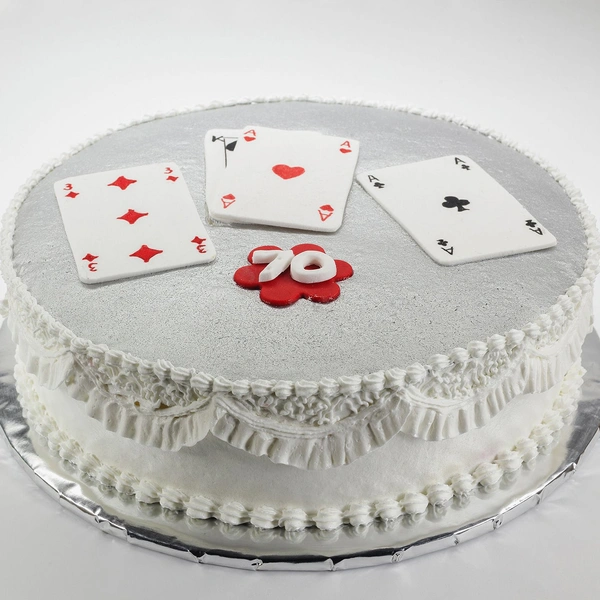 Teen Patti Chocolate Cake - 1 Pound
