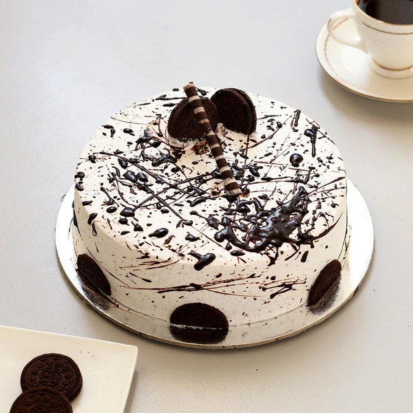 Heavenly Oreo Cookie Cake - 2 Pound