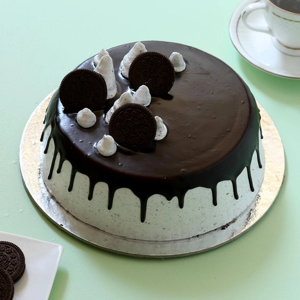 Chocolate Oreo Cake - 2 Pound