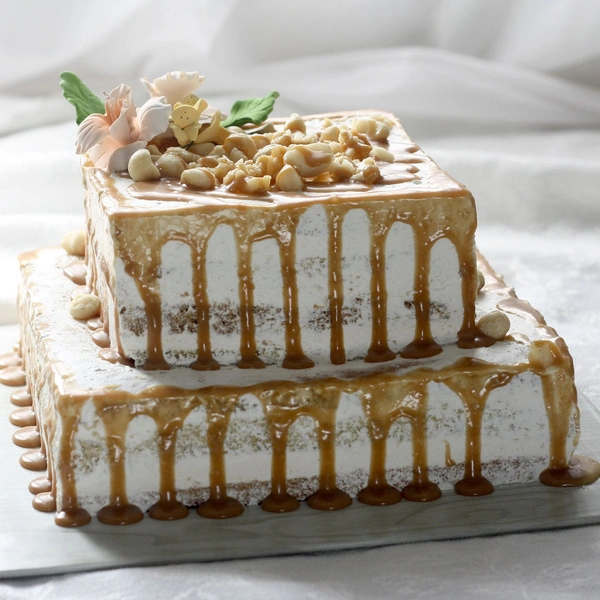 Chocolaty Golden Cake - 4 Pound