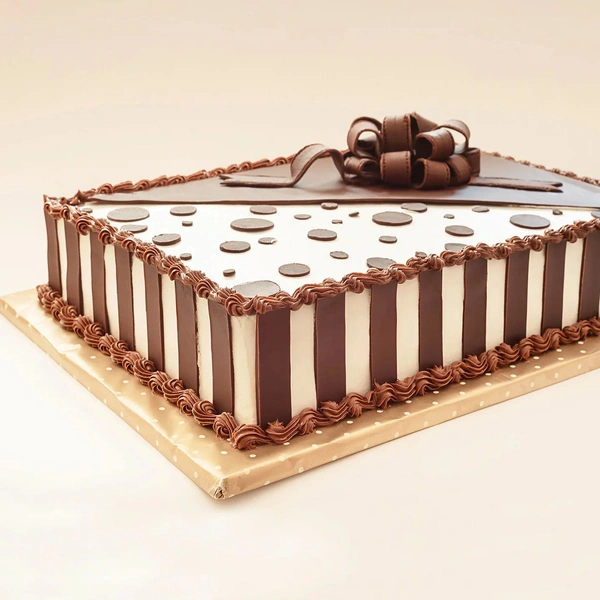 Chocolate Gift Cake - 2 Pound