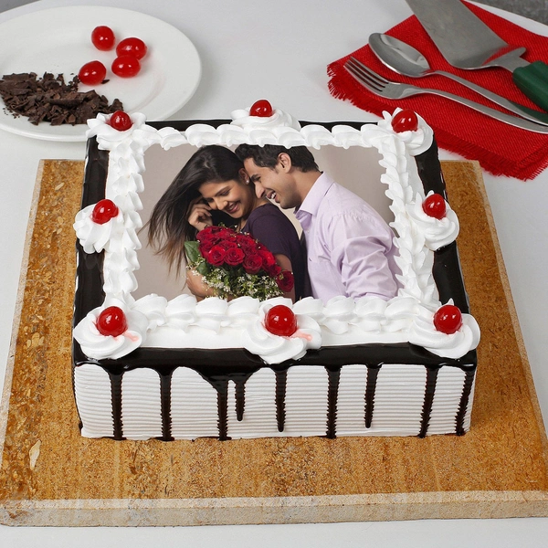 Black Forest Photo Square Cake - 2 Pound