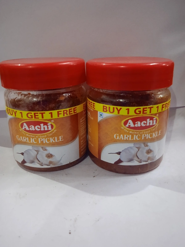 Aachi garlic Pickle 100g