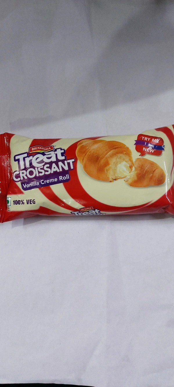 Britannia Vanilla Cream roll Cake 45g