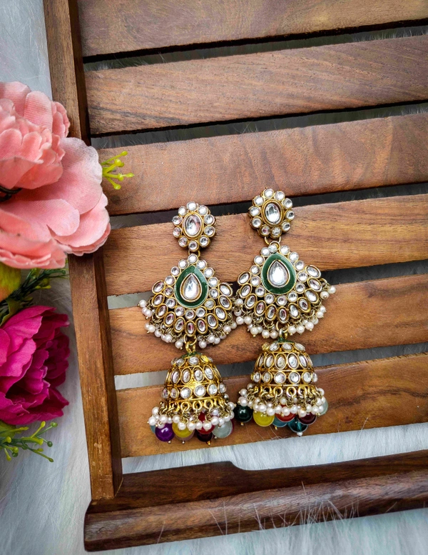Rehmat Jhumka