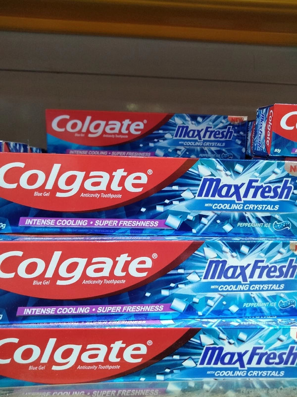 Colgate Max Fresh