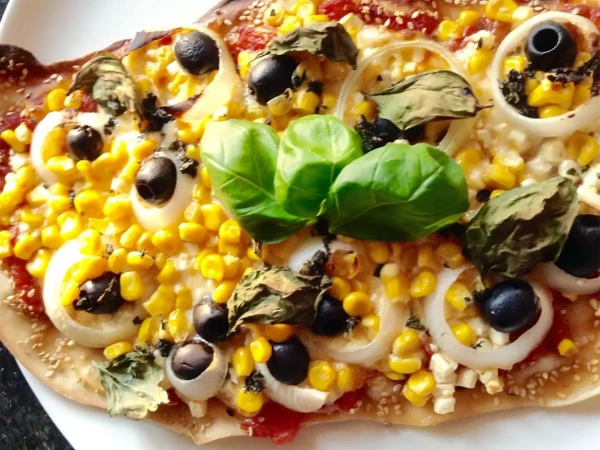 sweetcorn olive pizza Mini