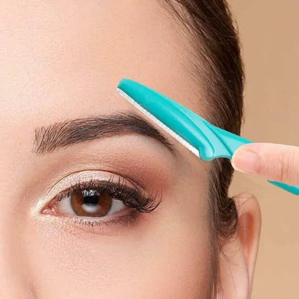 Eyebrow Razor
