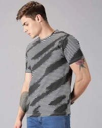 Striped Crew-Neck T-shirt - cotton, L (Chest Size: 42 in) 