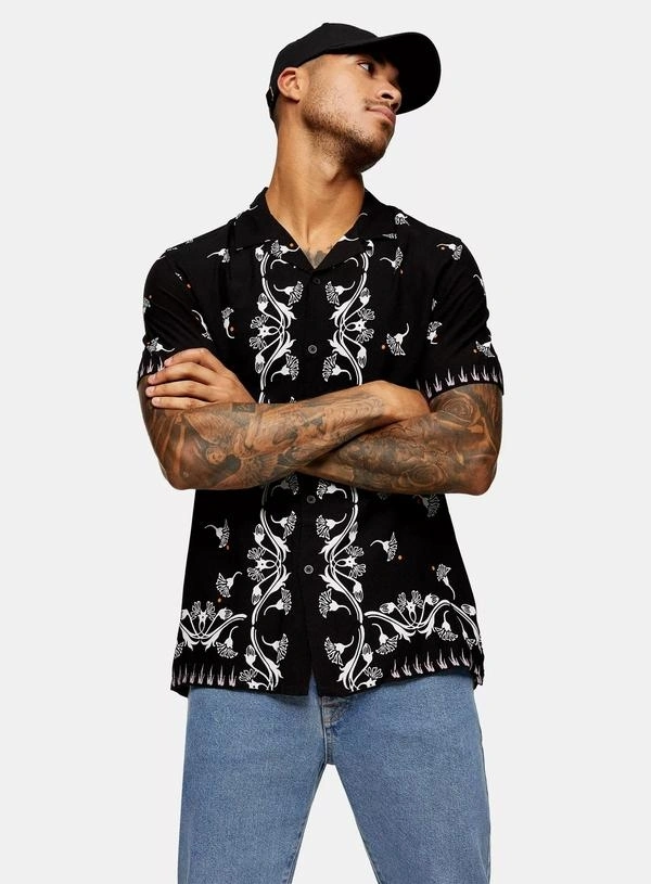 Crocodile Print Revere Half Sleeve Shirt - poly cotton, L (Chest Size: 41 in, Length Size: 29in) 