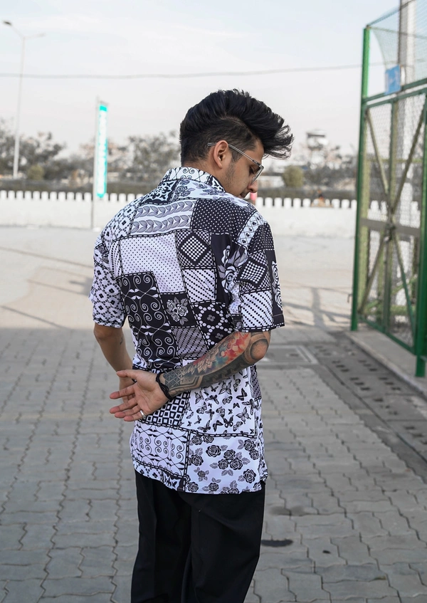 Bandana Print Half Sleeve Shirt - Polycotton, M (Chest Size: 38 in, Length Size: 29 in) 