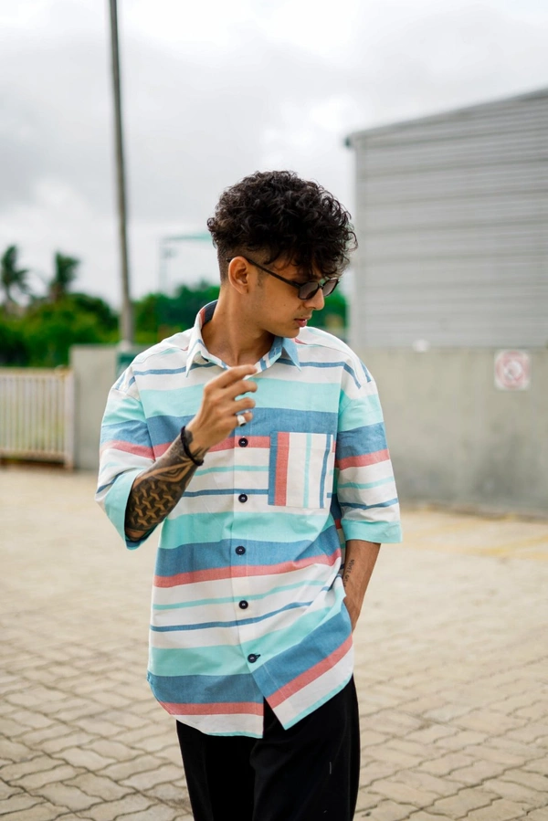 Colourblocked Striped half sleeve Shirt - cotton blend, L