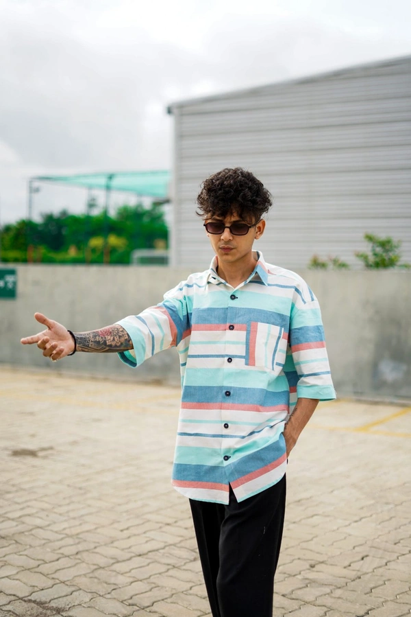 Colourblocked Striped half sleeve Shirt - cotton blend, L