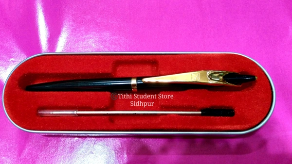 Pierre Cardin Paris Real Magic - Free: One piece BLACK refill., Black Body ,Golden Clip, Blue Ink, Regular 