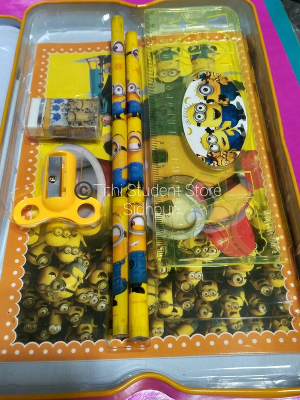 Minions Banana Pencil Box - Yellow , 22 × 14 cm
