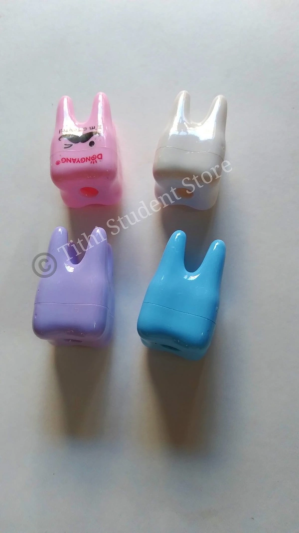Tooth Shape Pencile Sharpner Set Of Five Piece  - Mix multi colour.