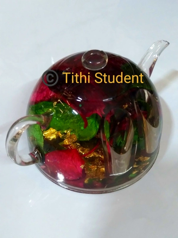 Gift Article With Pen Holder 