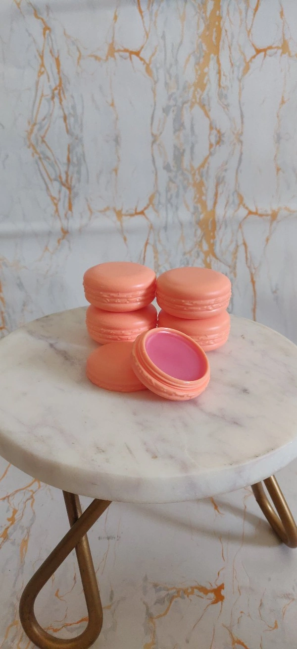 Vanilla Lush Lipbalm - Peach, 10 Grams