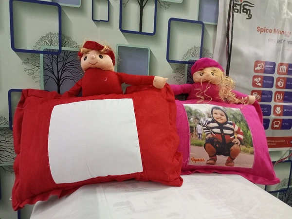 Teddy Pillow  - red