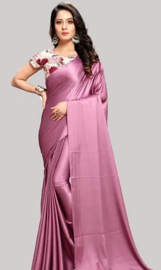 Sutisancha Mahendi Plain Saree with Doll Print Blouse