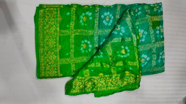 Ghat Chola saree - Green