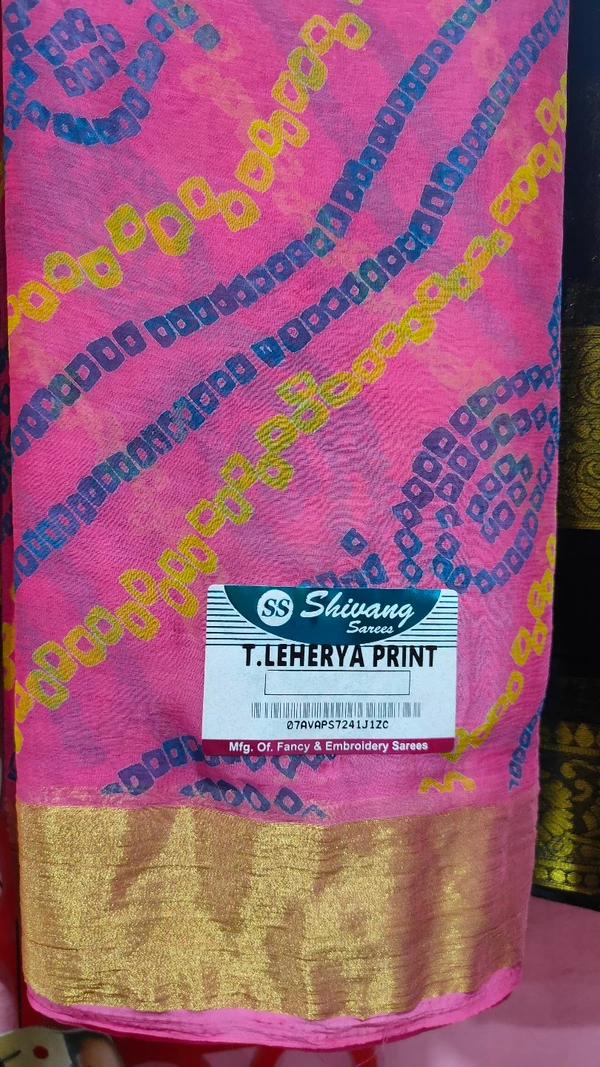 Chunri print chiffon saree - pink
