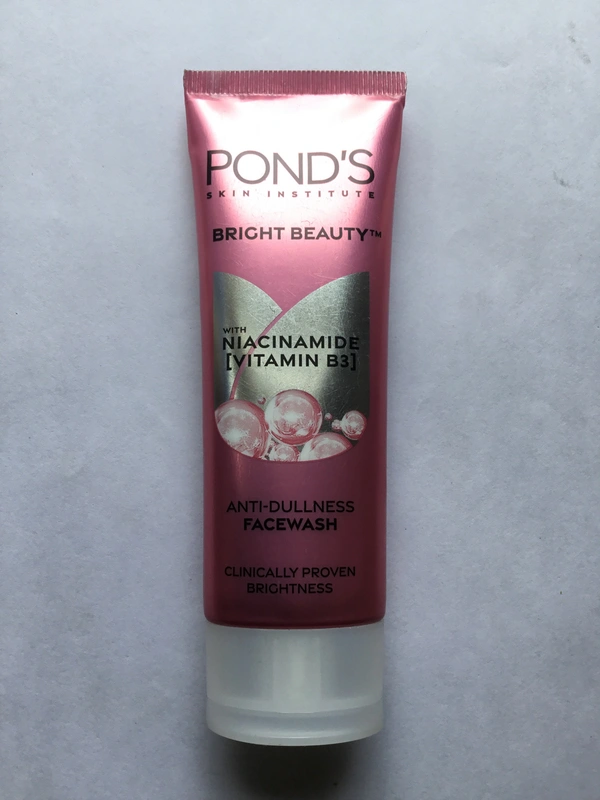 POND’S Pond’s Bright Beauty Anti Dullness Facewash
