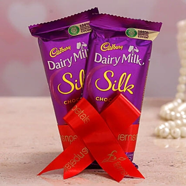 Cadbury Dairy Milk Crackle Chocolate Bar डेरी मिल्क चॉकलेट - 12g, Gulafsha Future Retail