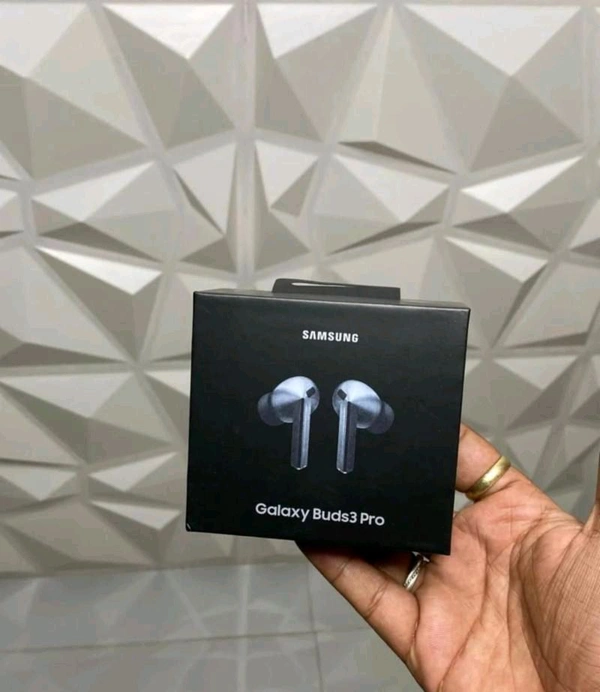 SAMSUNG GALAXY BUDS 3 PRO - White
