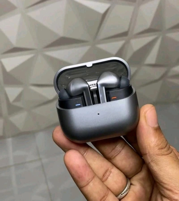 SAMSUNG GALAXY BUDS 3 PRO - White