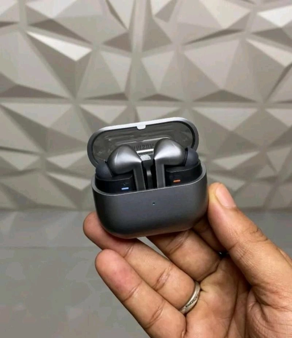 SAMSUNG GALAXY BUDS 3 PRO - White