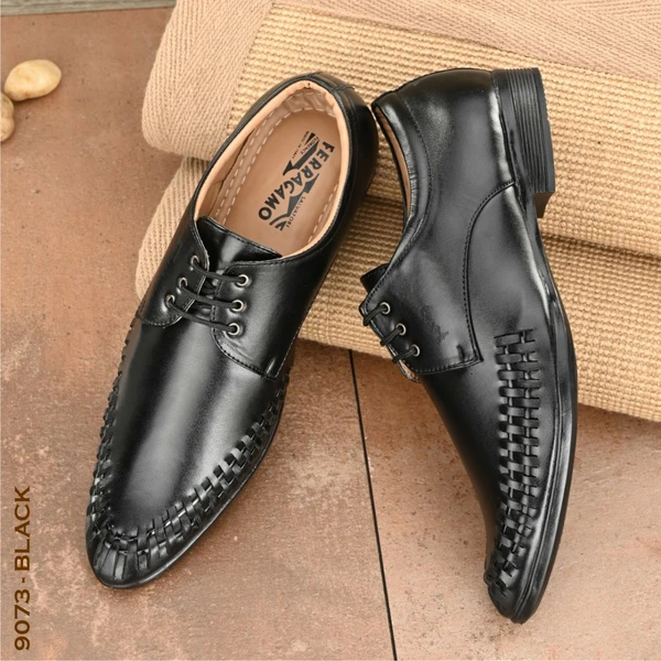 SalvatoreFerragamo Formal Shoes - Black, 6