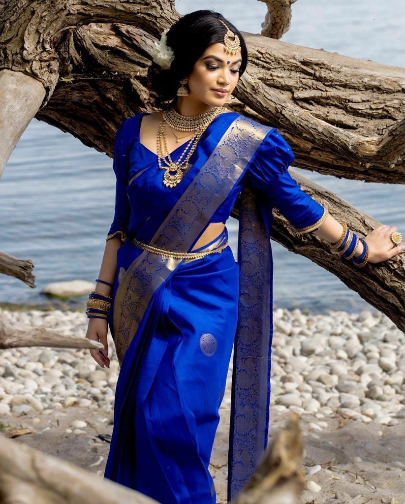 This item is unavailable - Etsy | Saree designs, Pure silk sarees, Indian  beauty saree