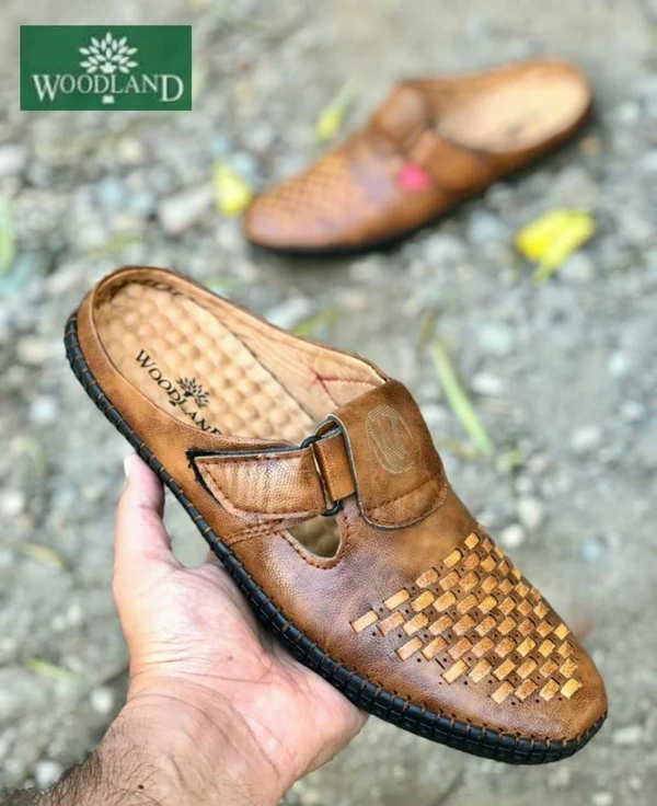 Woodland Sandals - Brown