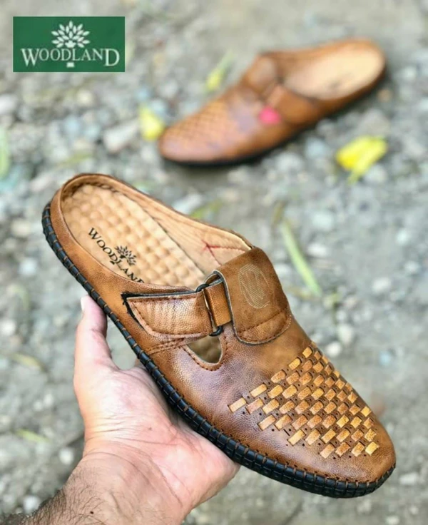 Woodland Sandals - Tan